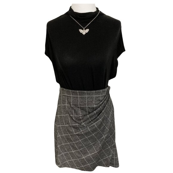 MAX STUDIO Black grey plaid faux wrap mini skirt ~ Stretchy SMALL slip-on skirt - Picture 3 of 10